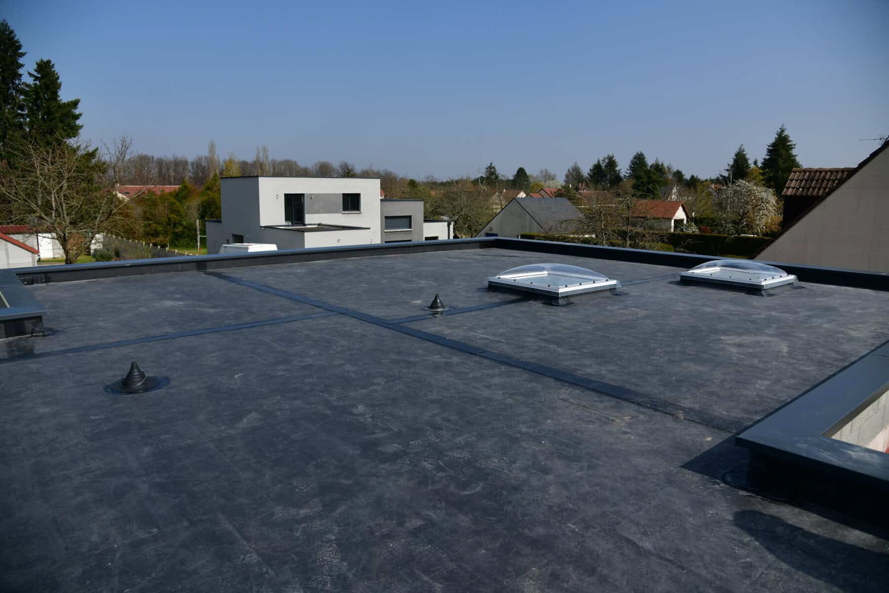 Flat rubber EPDM roofing on a West Hartford, Connecticut building